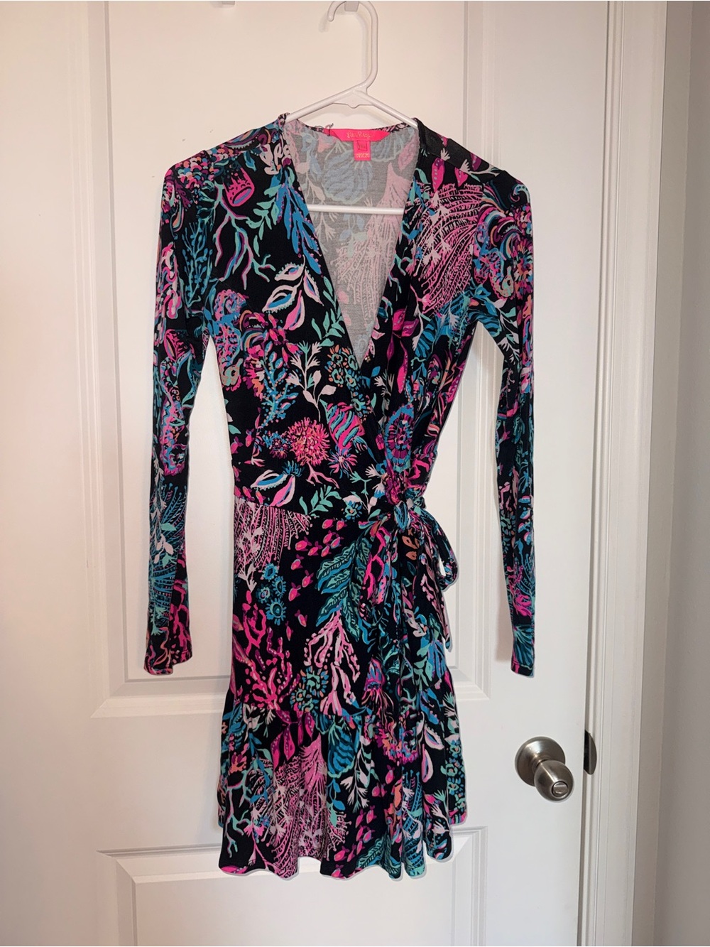 Lilly Pulitzer Black Floral Stretch Wrap Dress with Pink & Blue Accents Size XS
